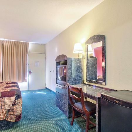 Econo Lodge Donalsonville Экстерьер фото