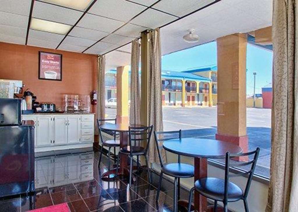 Econo Lodge Donalsonville Ресторан фото